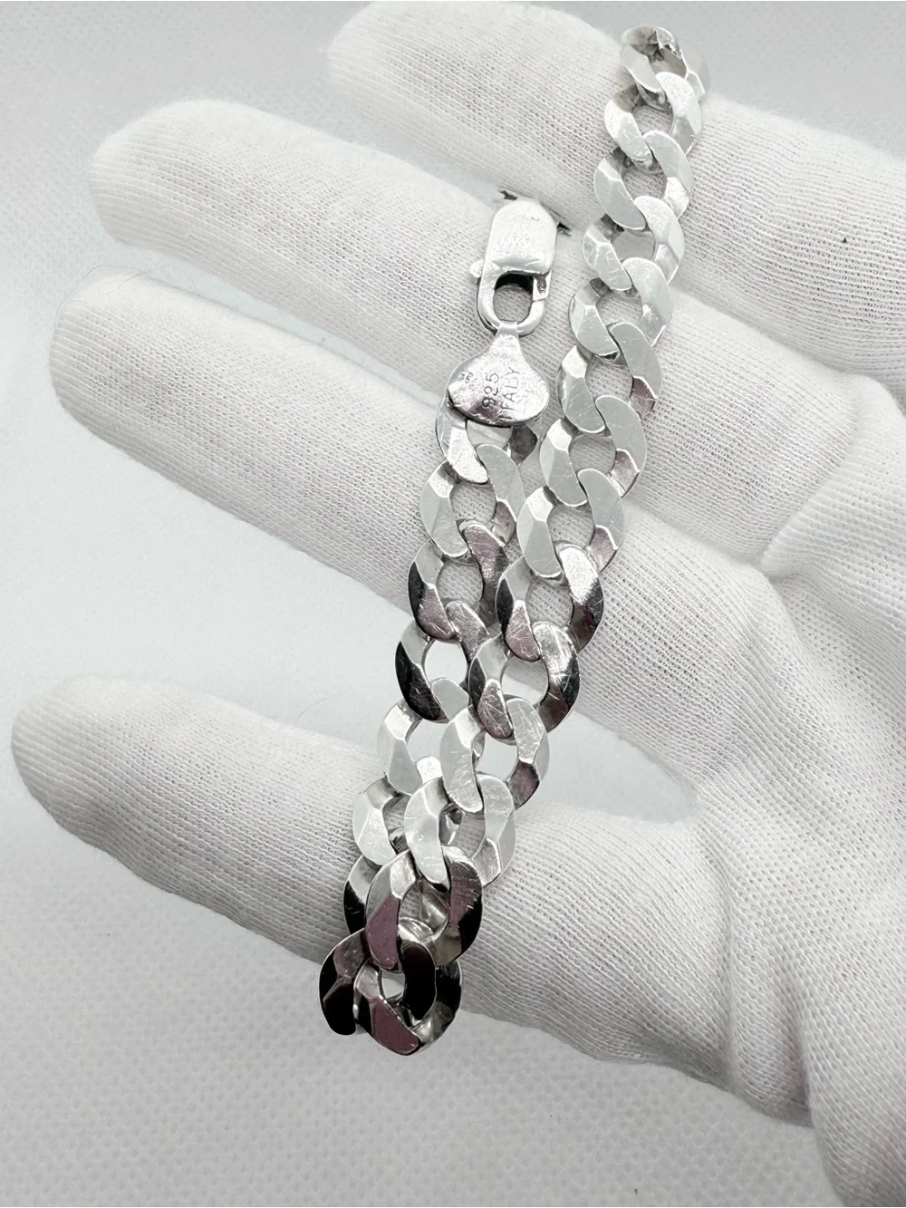 Italian Made Sterling Silver Cuban Link Bracelet - Silver!